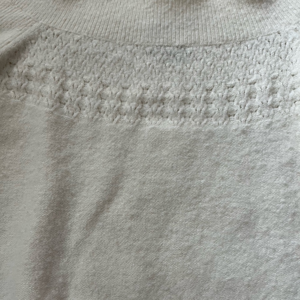 Anthropologie Women’s Ivory Wool Off-Shoulder Ruffle-Edge Sweater Size M - Picture 15 of 16